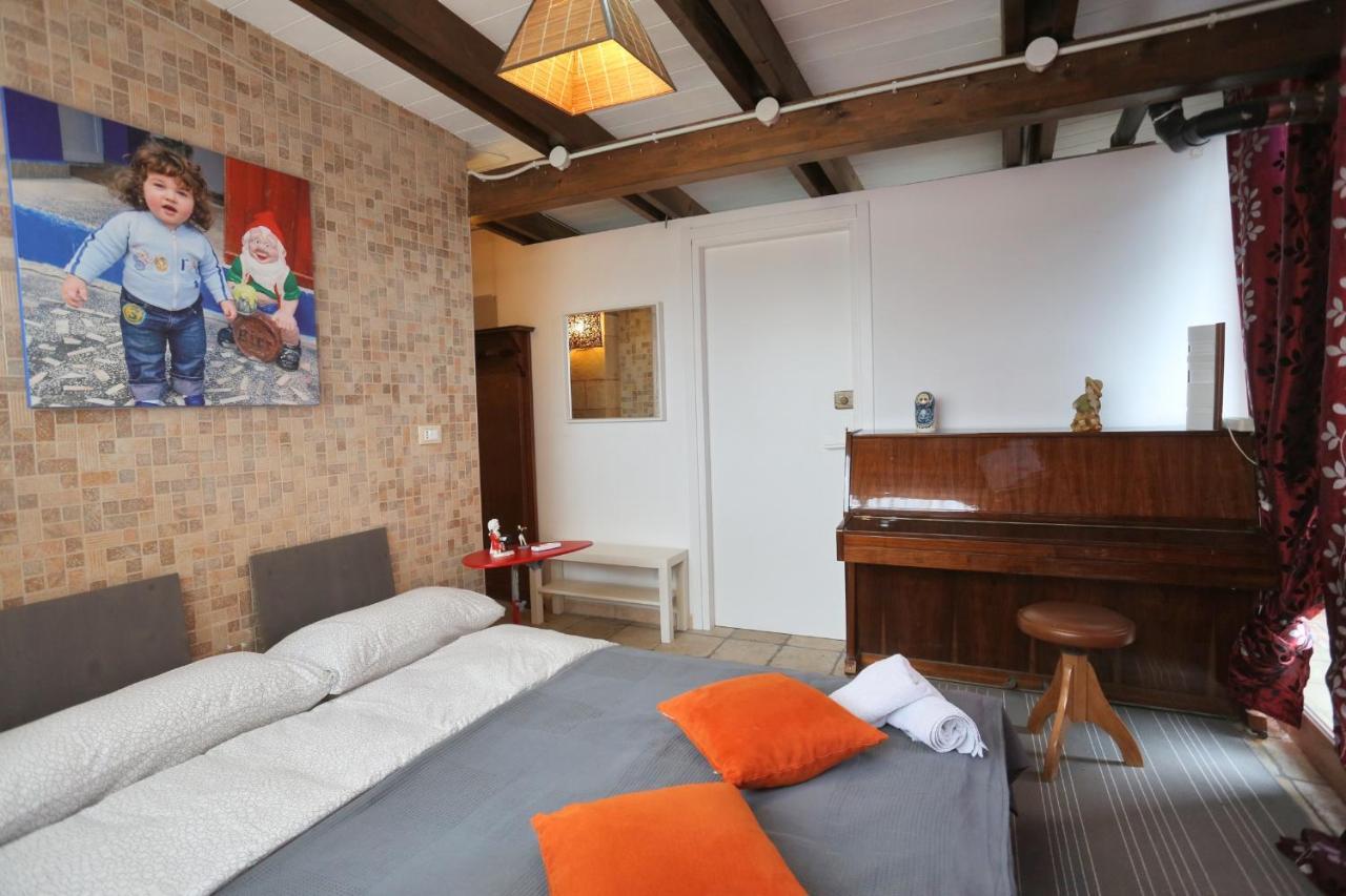 Music House A Castellana Grotte Confinante Via Per Turi 500M Dalle Grotte エクステリア 写真