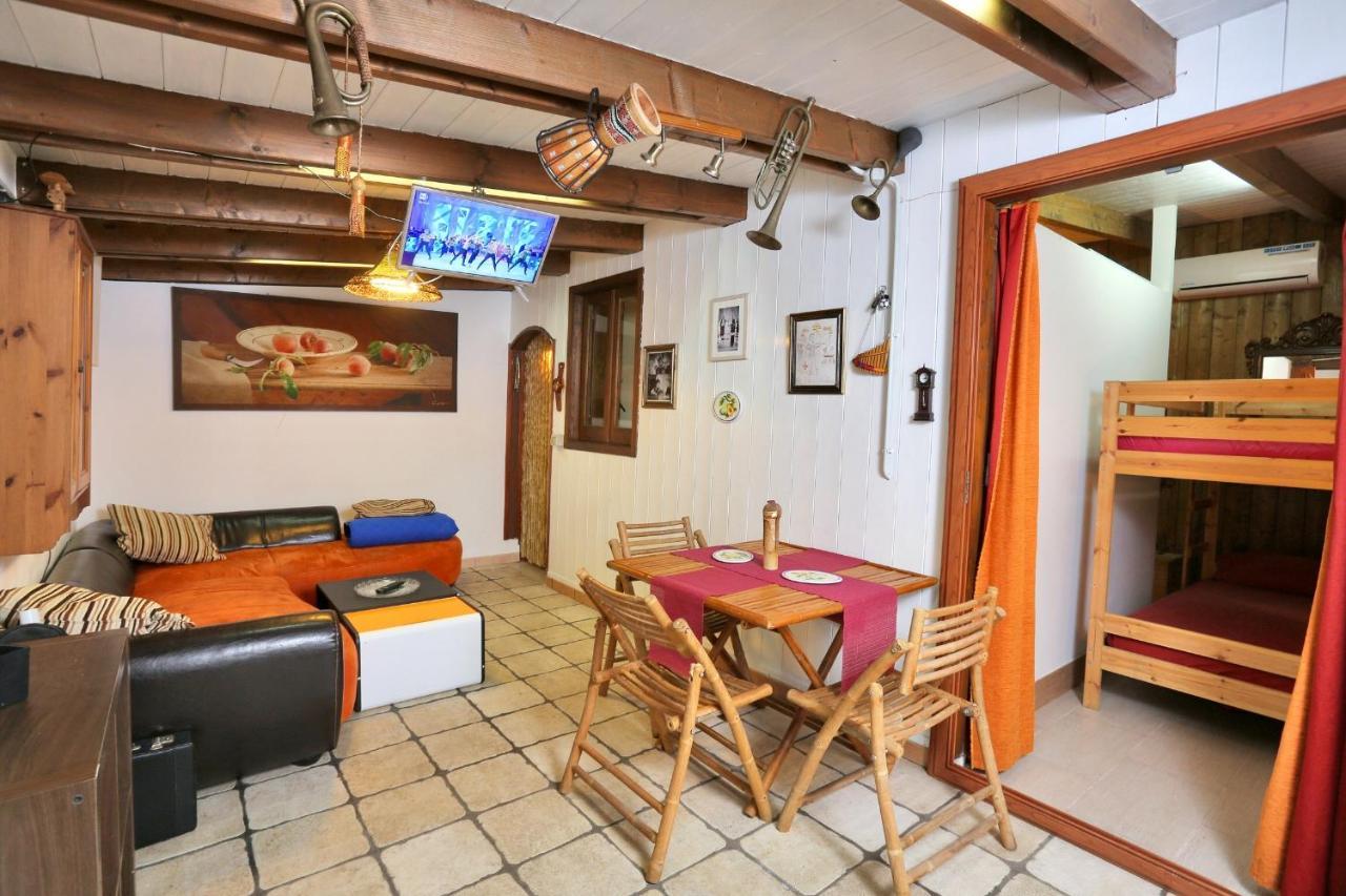 Music House A Castellana Grotte Confinante Via Per Turi 500M Dalle Grotte エクステリア 写真